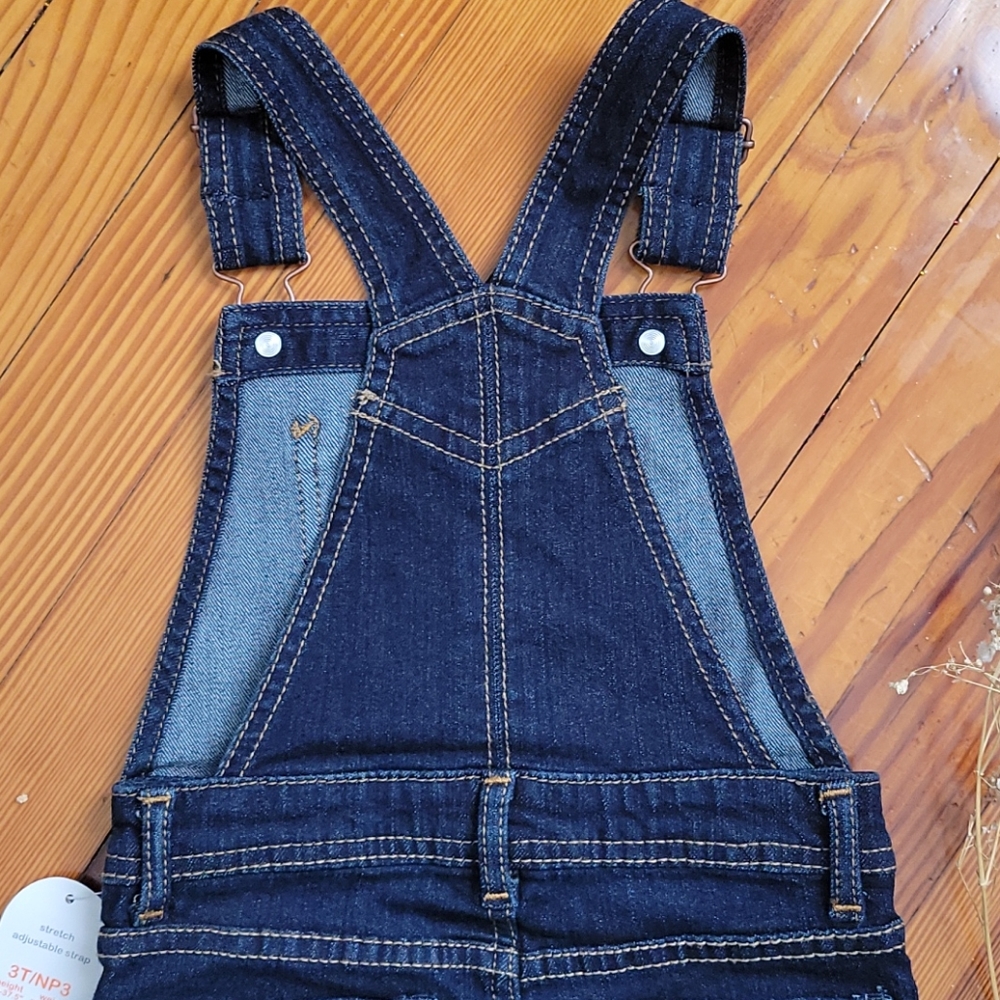 Overall - Picture 4 of 7